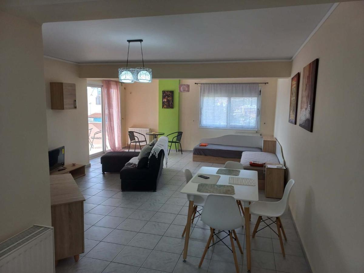 Treasure Star B&B Salamina Exterior foto