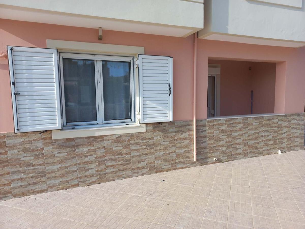 Treasure Star B&B Salamina Exterior foto
