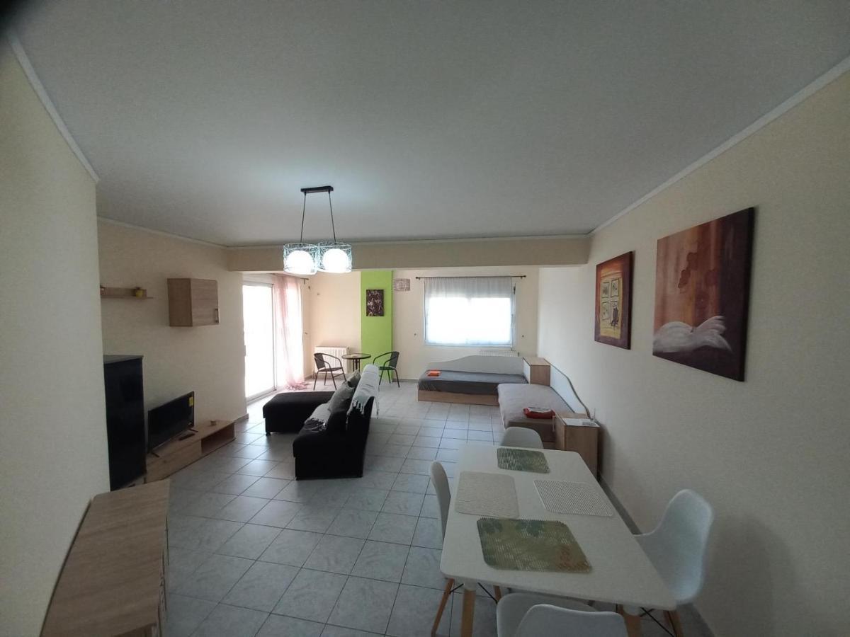Treasure Star B&B Salamina Exterior foto