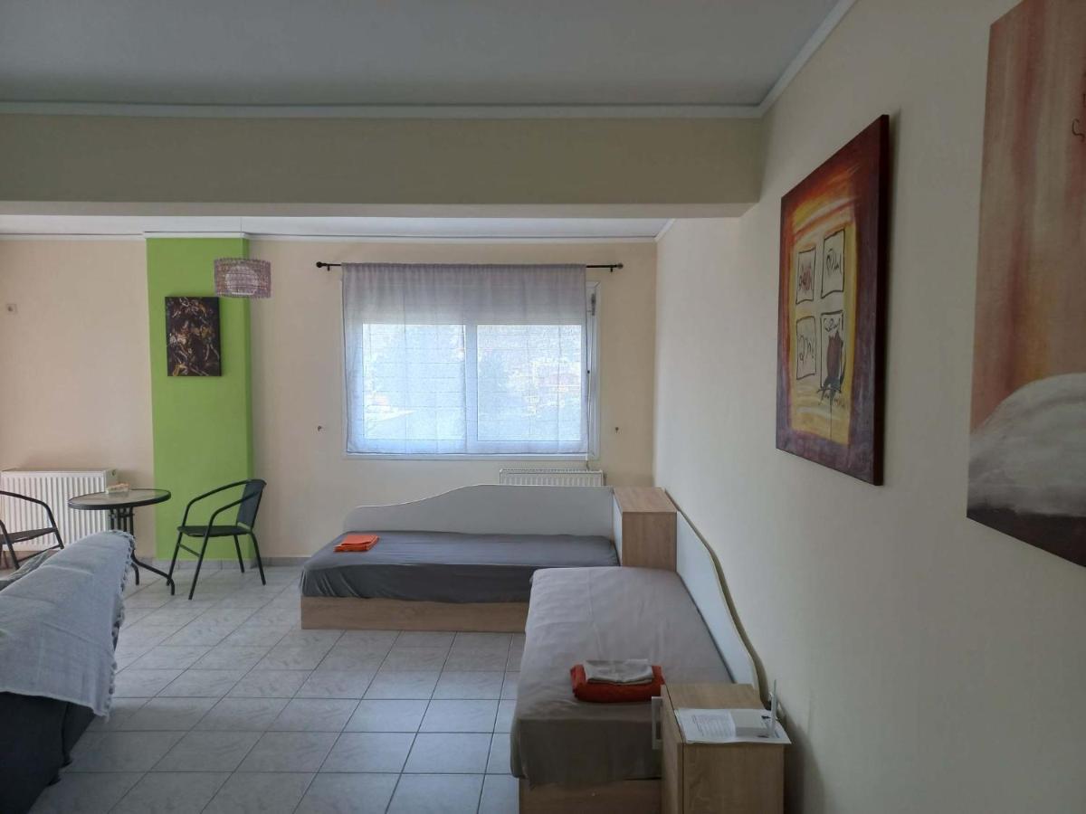 Treasure Star B&B Salamina Exterior foto